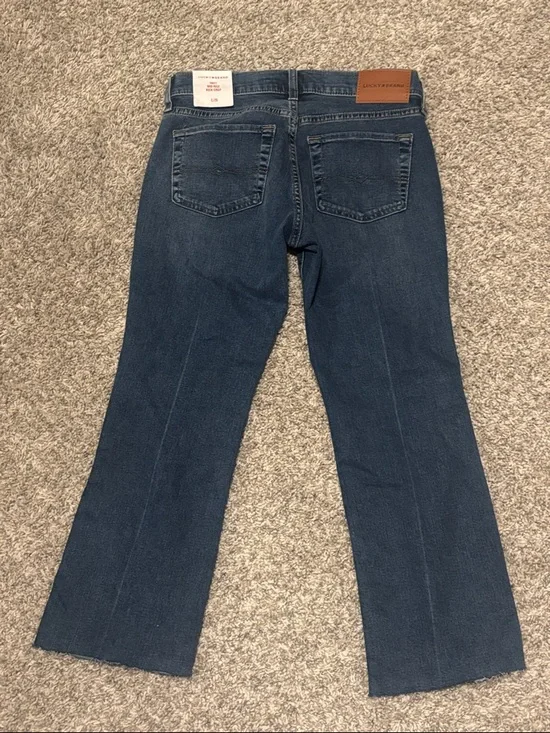 NWT Lucky Brand Sweet Mid Rise Kick Crop Jeans 26 - Picture 4 of 10